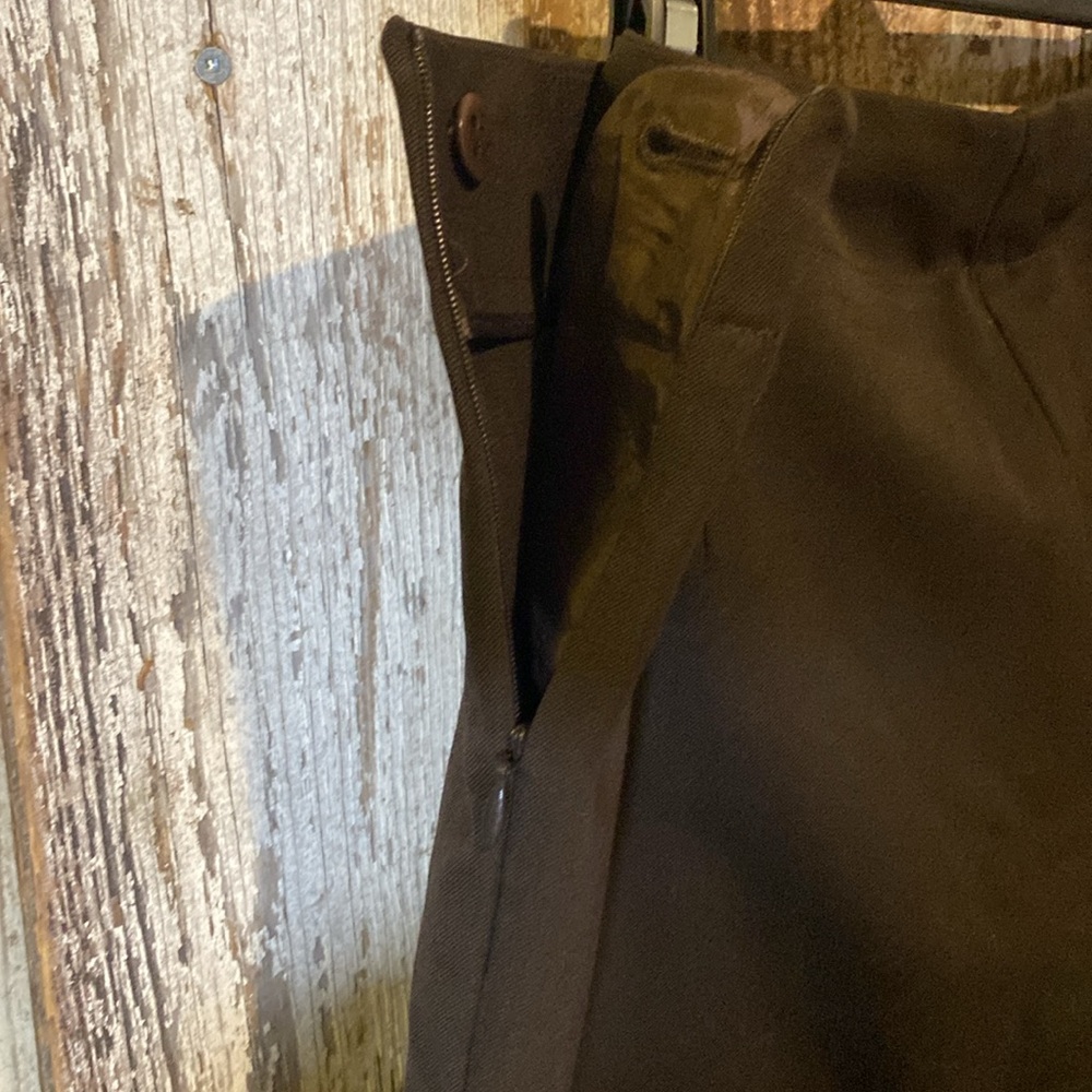 Talbots Heritage sits comfortably at waist straight through hip and thigh 8L - Picture 6 of 6